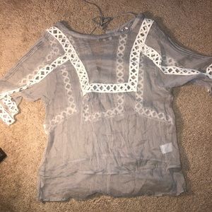 Black Rainn medium blouse